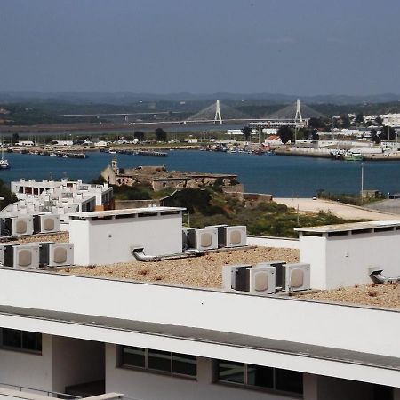 Apartamento T2 Vista Rio Arade - Portimao Luaran gambar