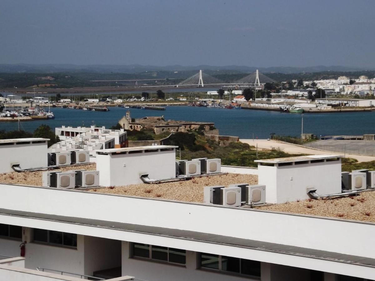 Apartamento T2 Vista Rio Arade - Portimao Luaran gambar