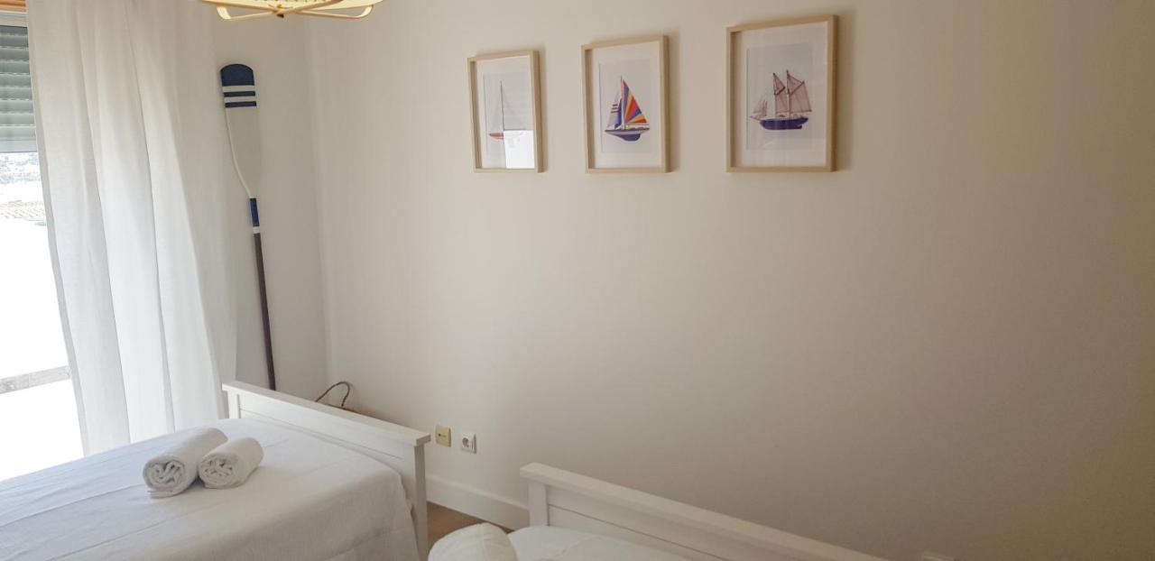 Apartamento T2 Vista Rio Arade - Portimao Luaran gambar